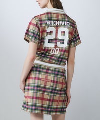 モデル着用画像（ベージュ）