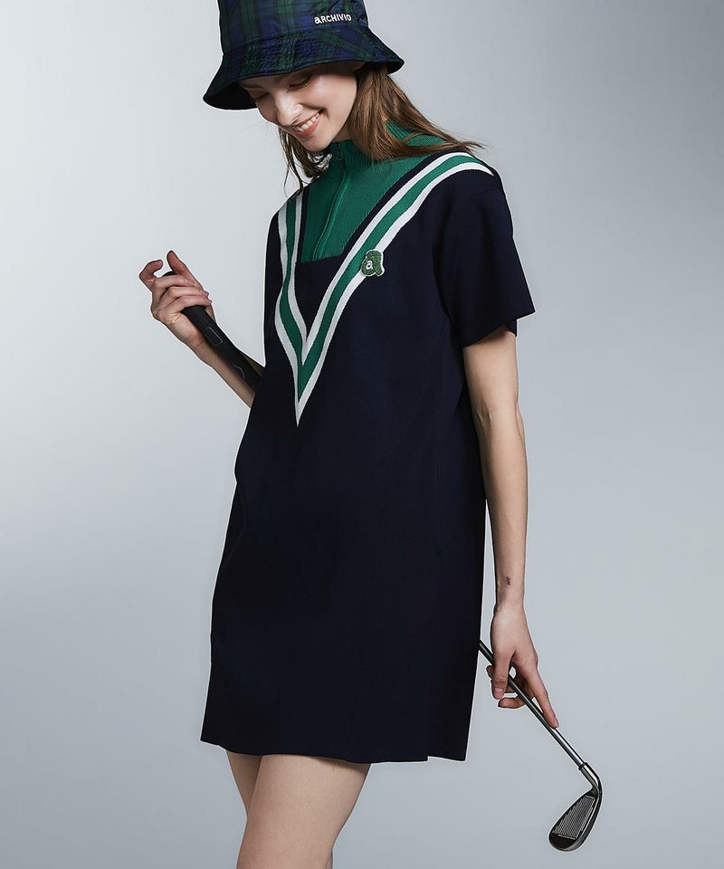 モデル着用画像（ネイビー）