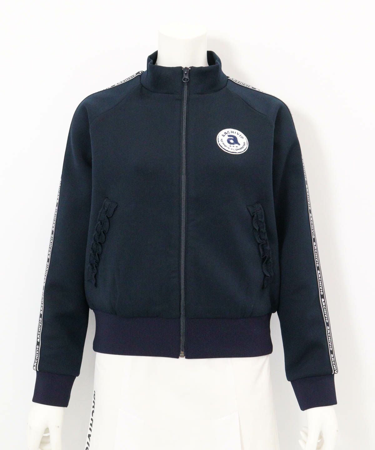 フリルポケットダンボールブルゾン|アルチビオ - ゴルフウェアや婦人服通販