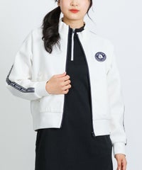 モデル着用画像（ホワイト）