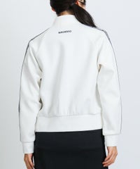 モデル着用画像（ホワイト）