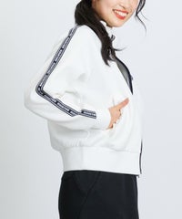 モデル着用画像（ホワイト）