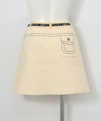 ステッチ風プリントニットスカート後（アイボリー）