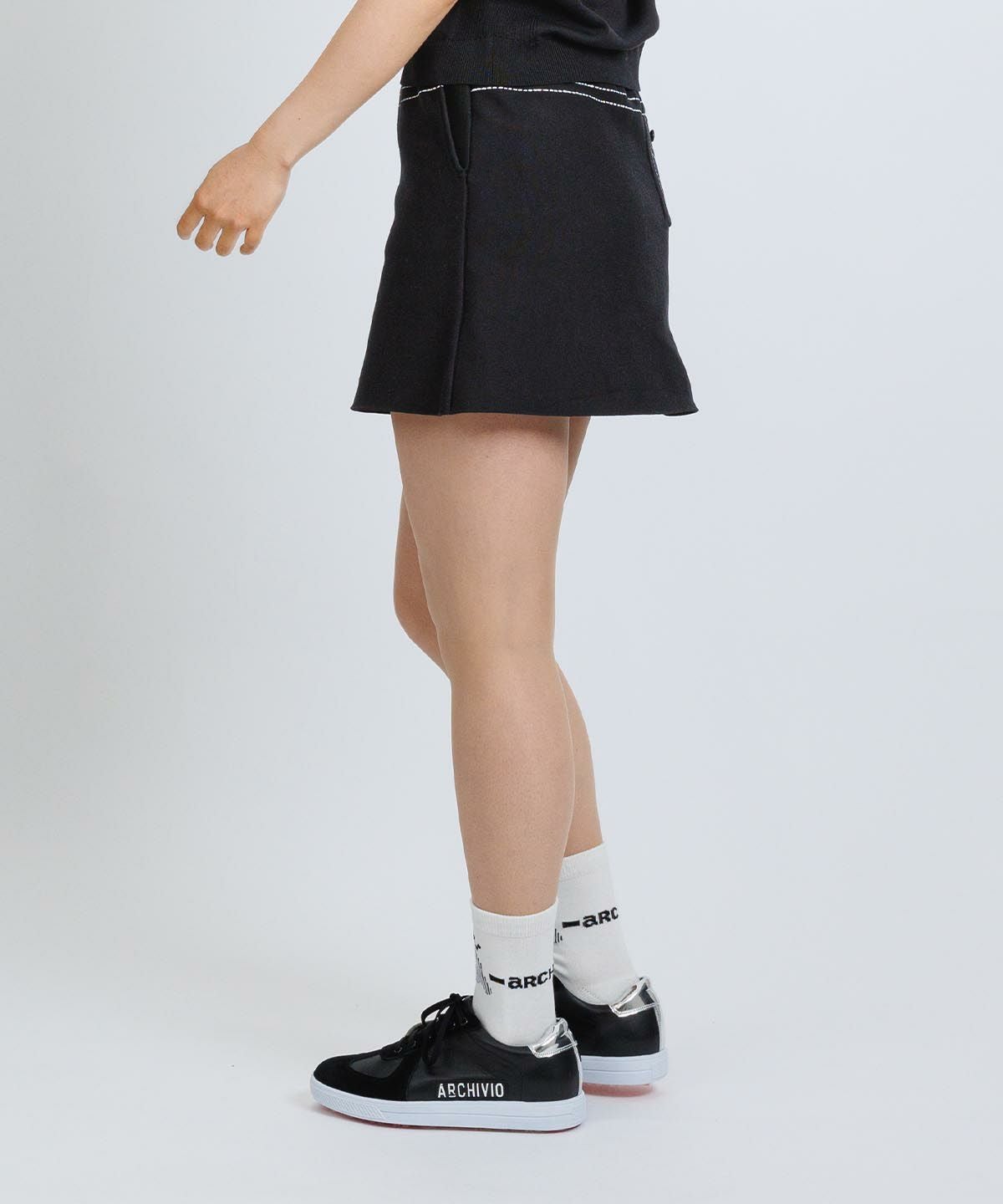 モデル着用画像（ブラック）