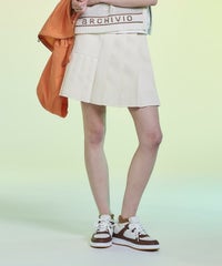 モデル着用画像（ベージュ）