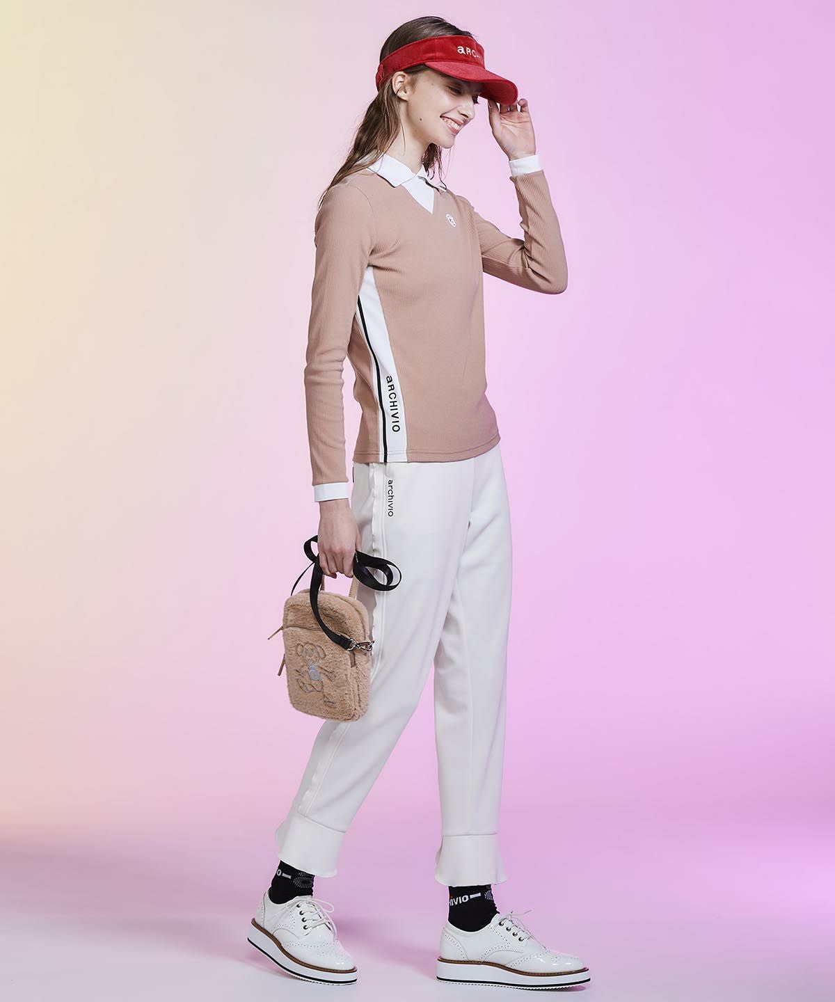 モデル着用画像（ホワイト）