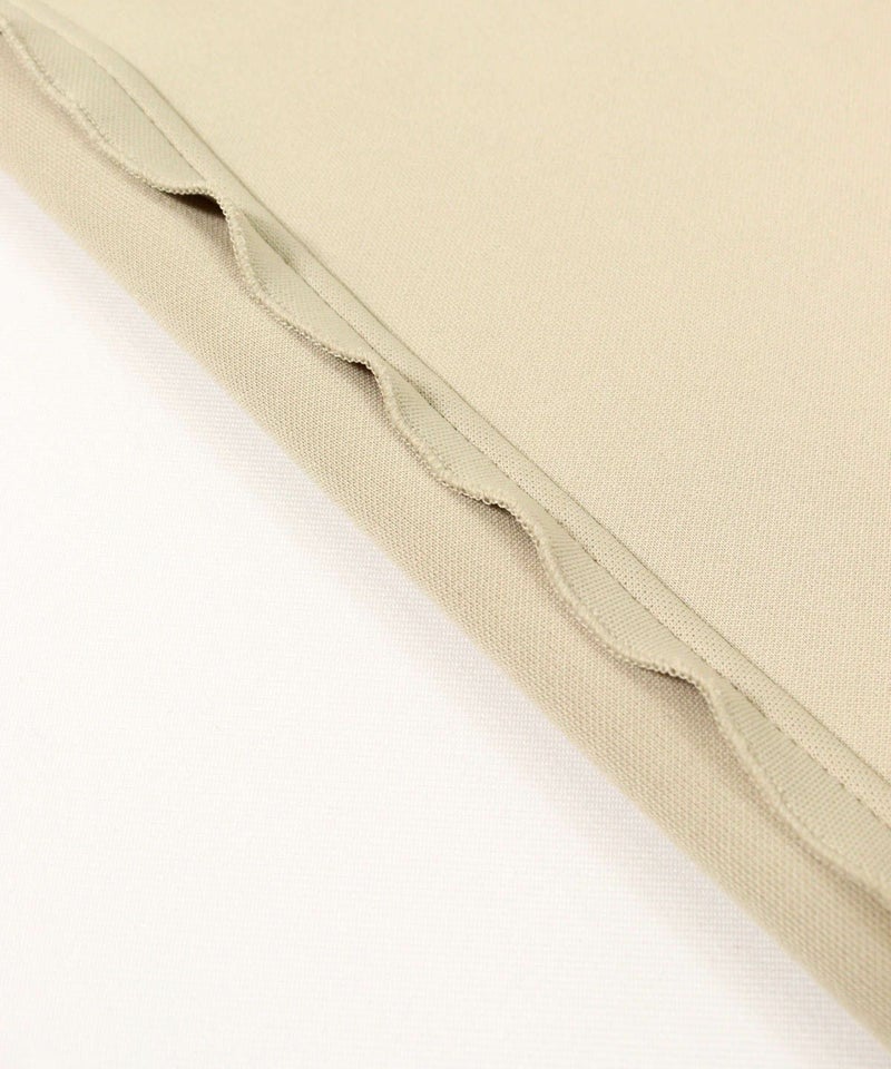 プリーツ部分（ベージュ）