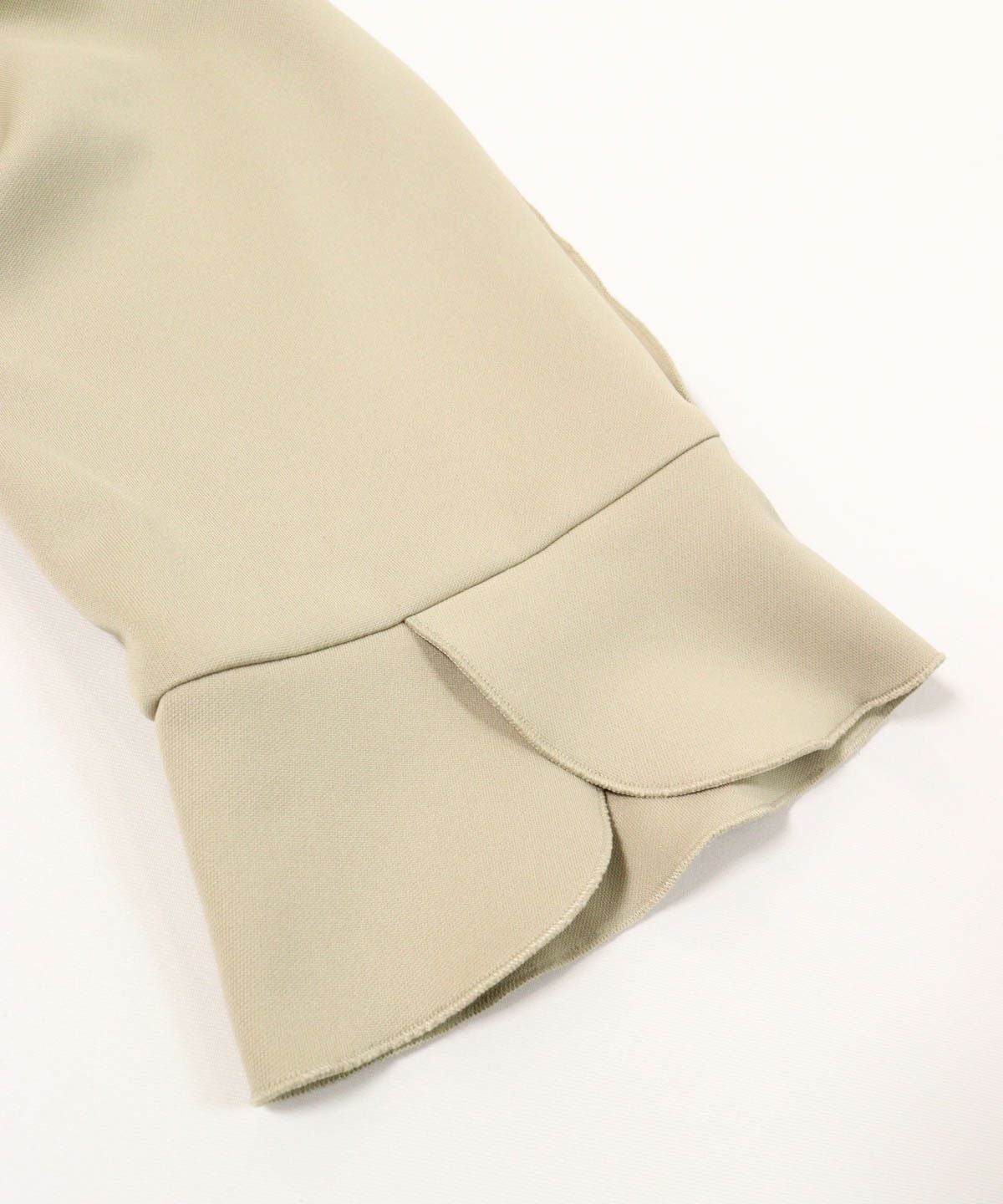 裾部分（ベージュ）