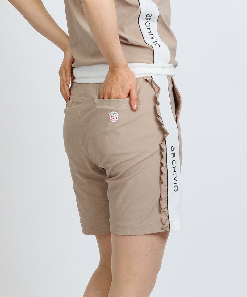 モデル着用画像（ベージュ）