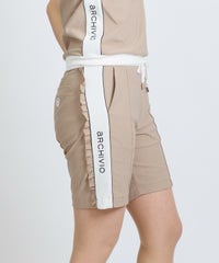 モデル着用画像（ベージュ）