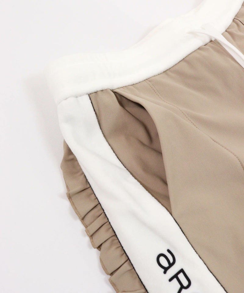 ポケット部分（ベージュ）