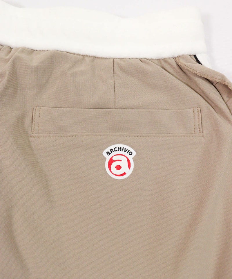 後ポケット部分（ベージュ）