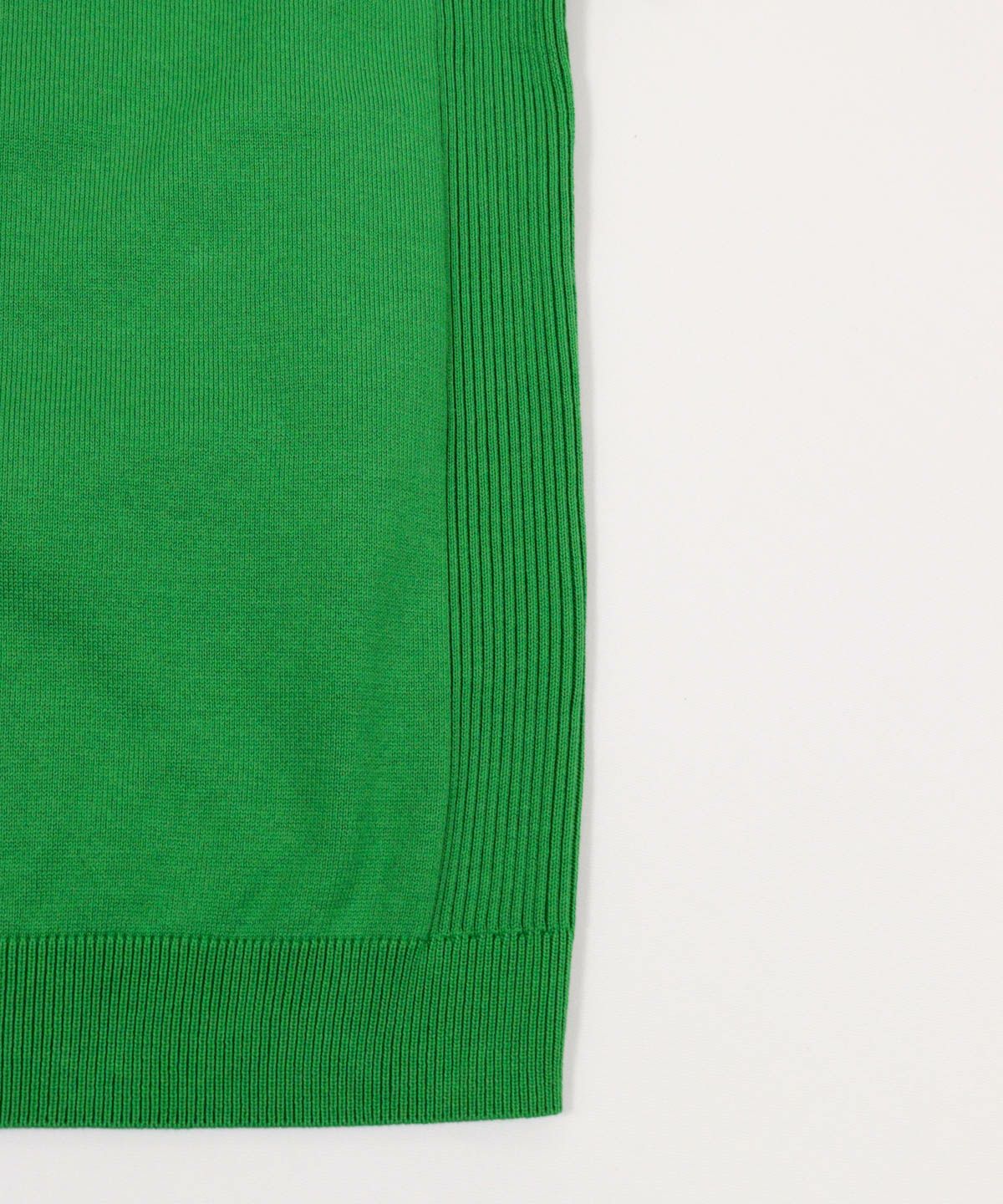 裾部分（グリーン）