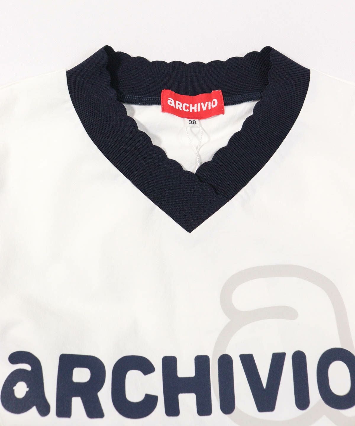 首元部分（ホワイト）