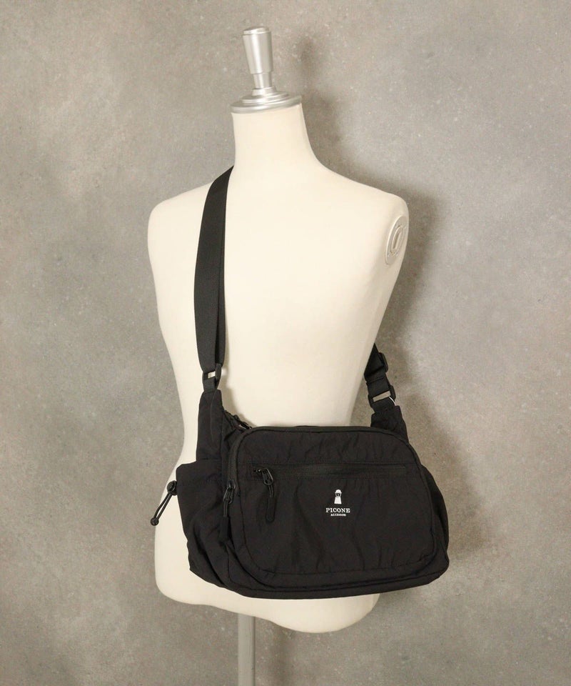 肩掛けイメージ（ブラック）