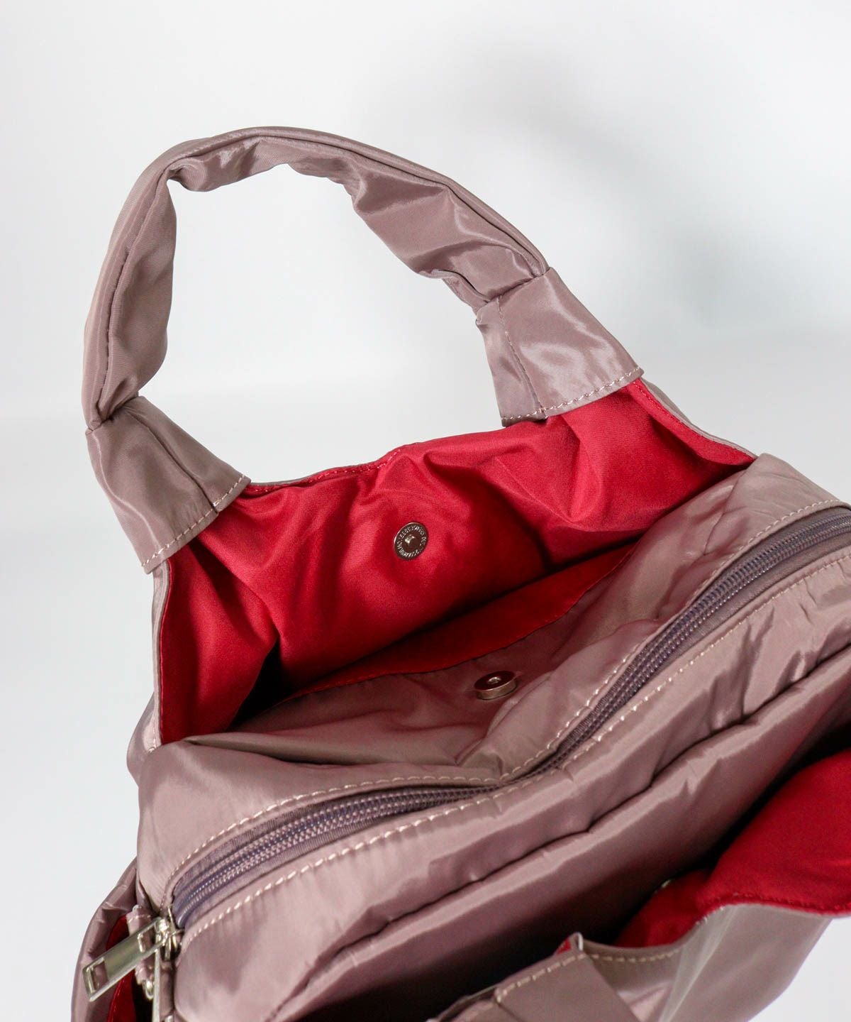 ポケット部分（ピンク）