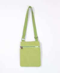 ファスナーポケットショルダーバッグ後（ライトグリーン）