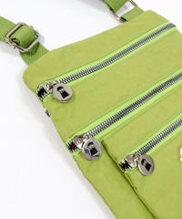 ファスナー部分（ライトグリーン）