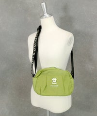 ボストン型ショルダーバッグ（ライトグリーン）