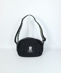 ボストン型ショルダーバッグ（ブラック）