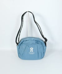 ボストン型ショルダーバッグ（ライトブルー）