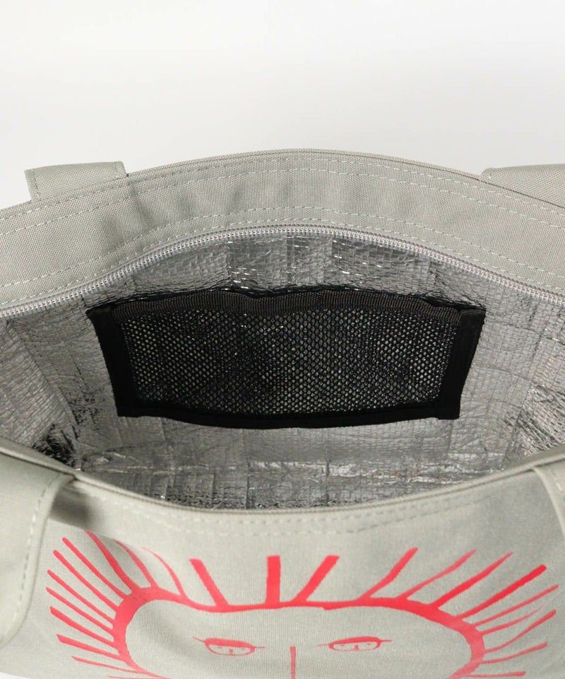 内側ポケット部分（ライトグレー）