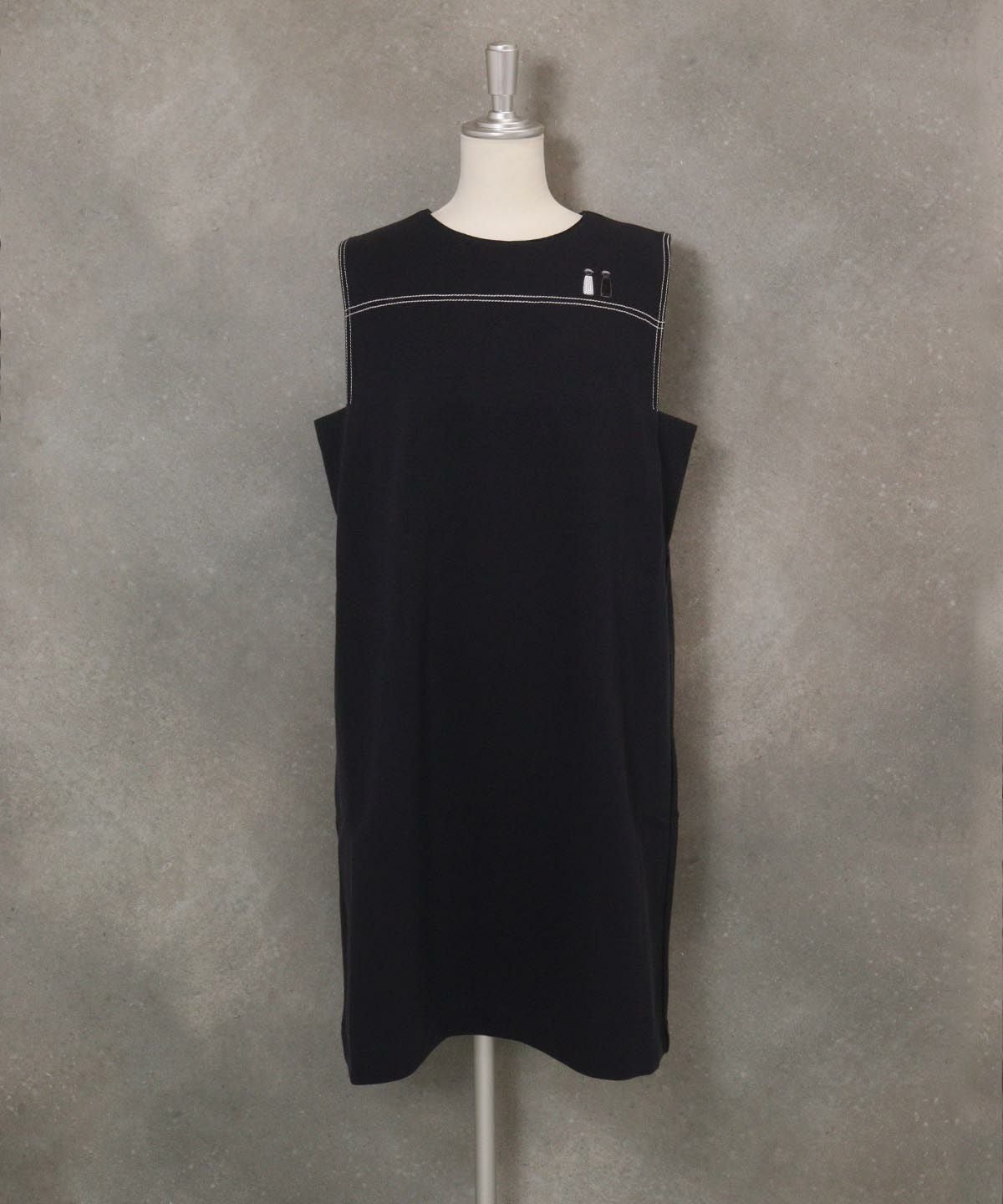 発熱保温ポンチワンピース(ネイビー)前