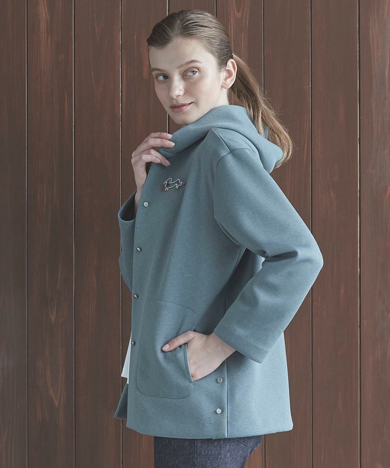 モデル着用画像（グリーングレー）