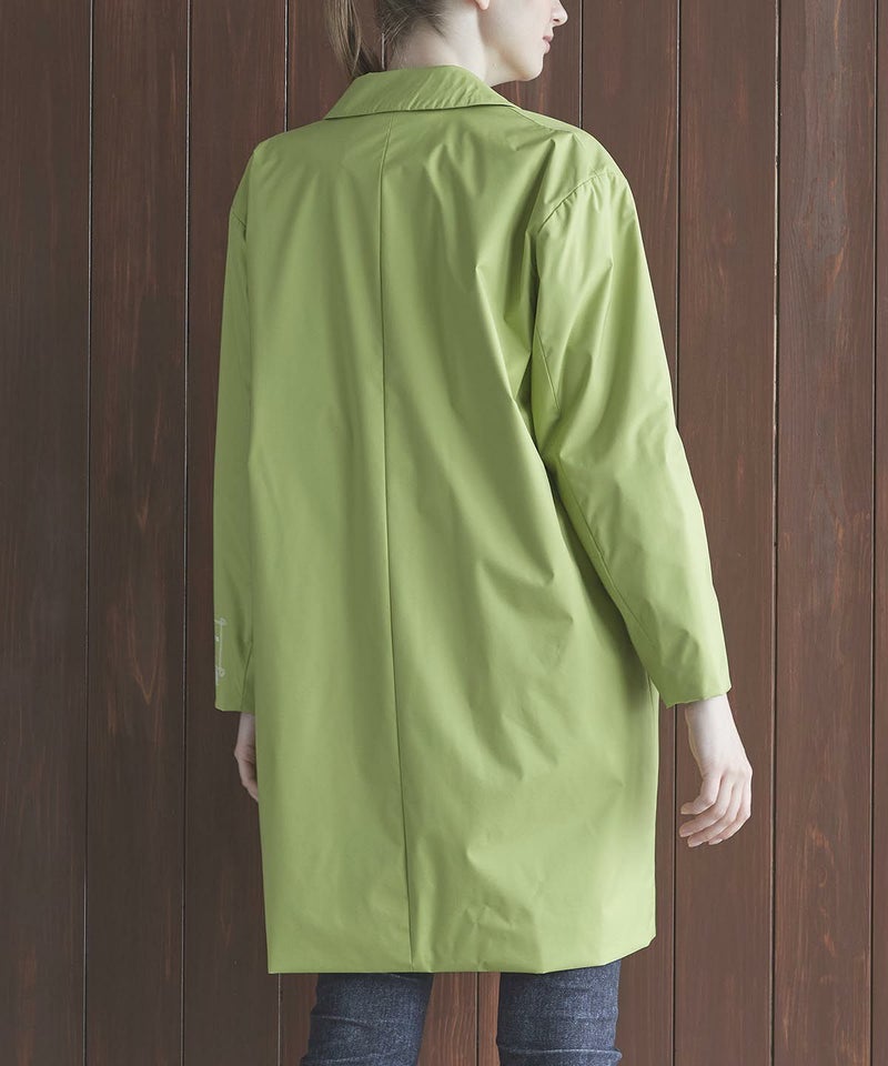 モデル着用画像（ライトグリーン）