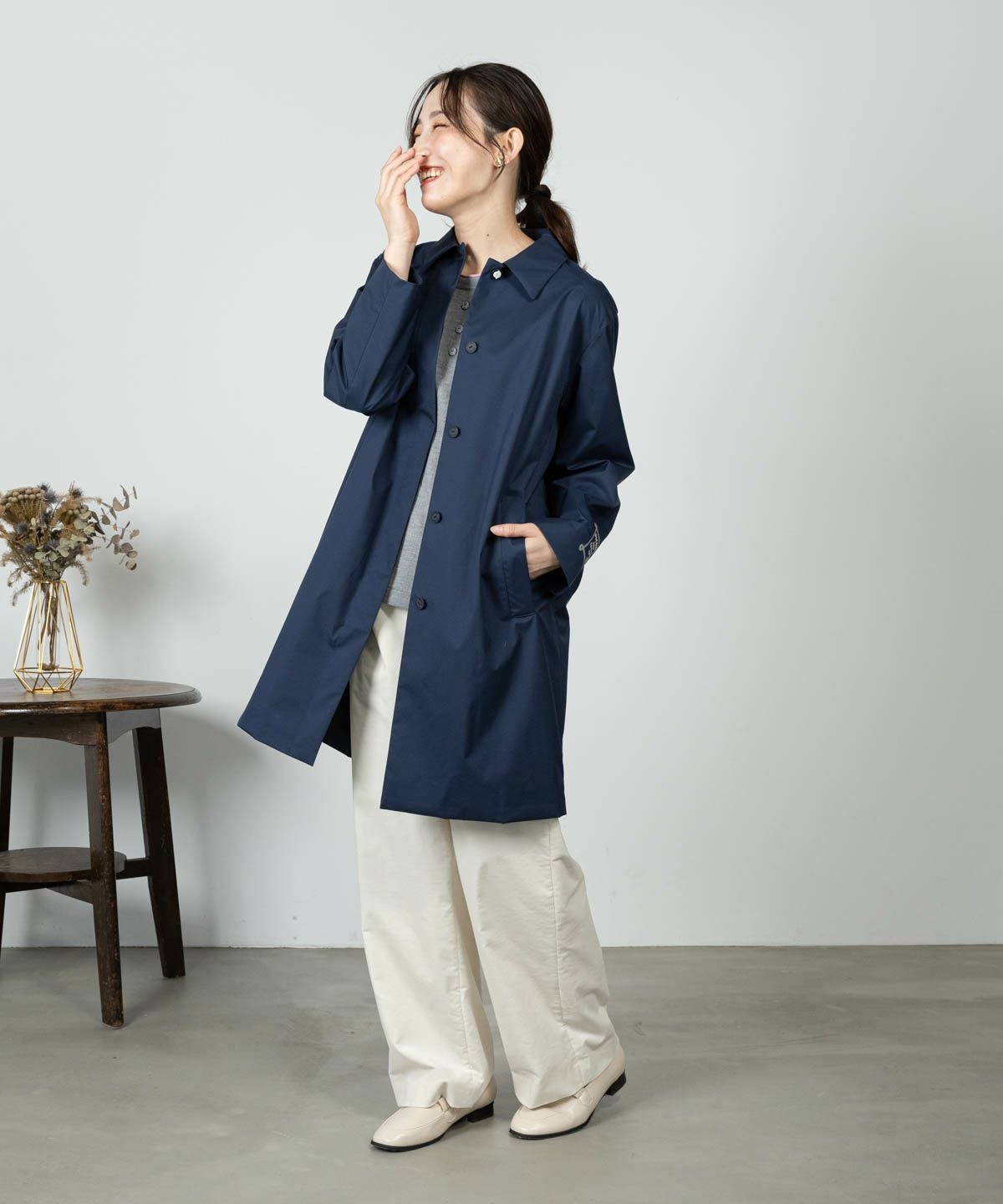 モデル着用画像（ネイビー）