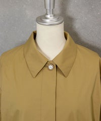 襟元部分（ベージュ）