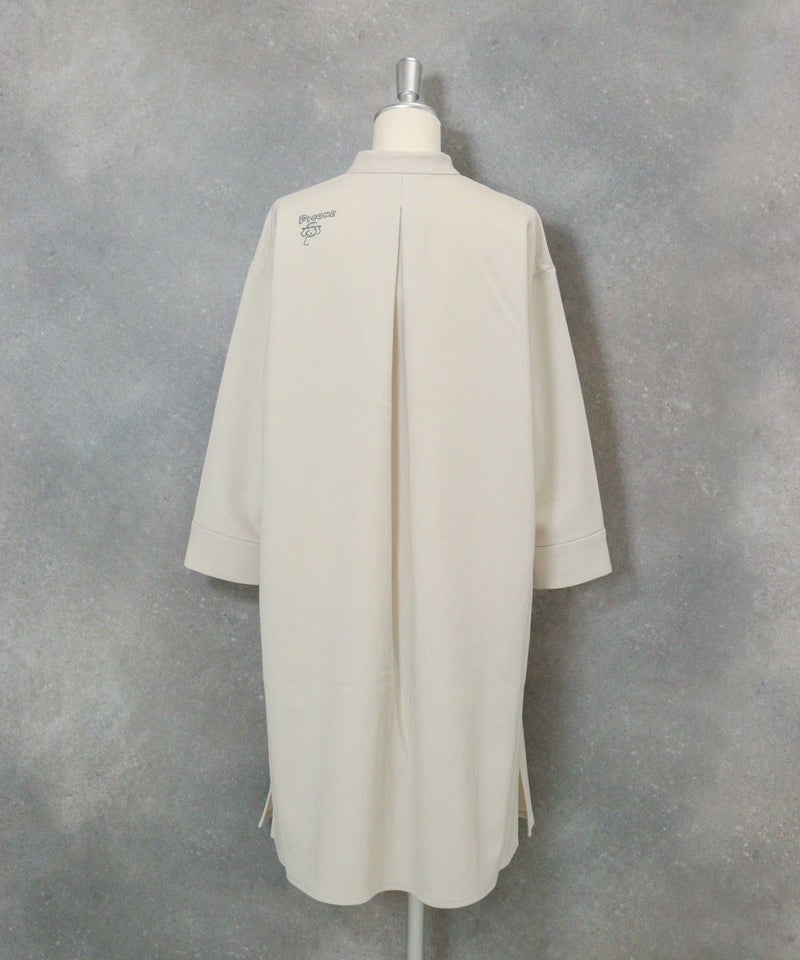 ツムギートロングブラウス（ベージュ）後ろ