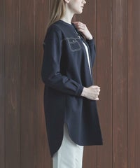 モデル着用画像(ネイビー)