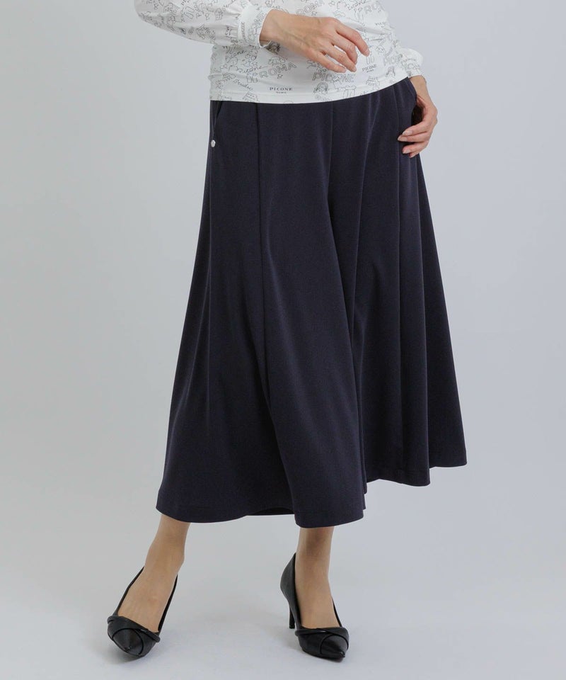 モデル着用画像（ネイビー）