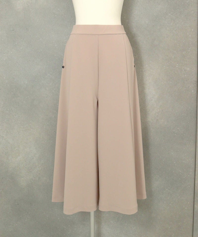 マットポンチ八分丈ワイドパンツ（ピンクベージュ）