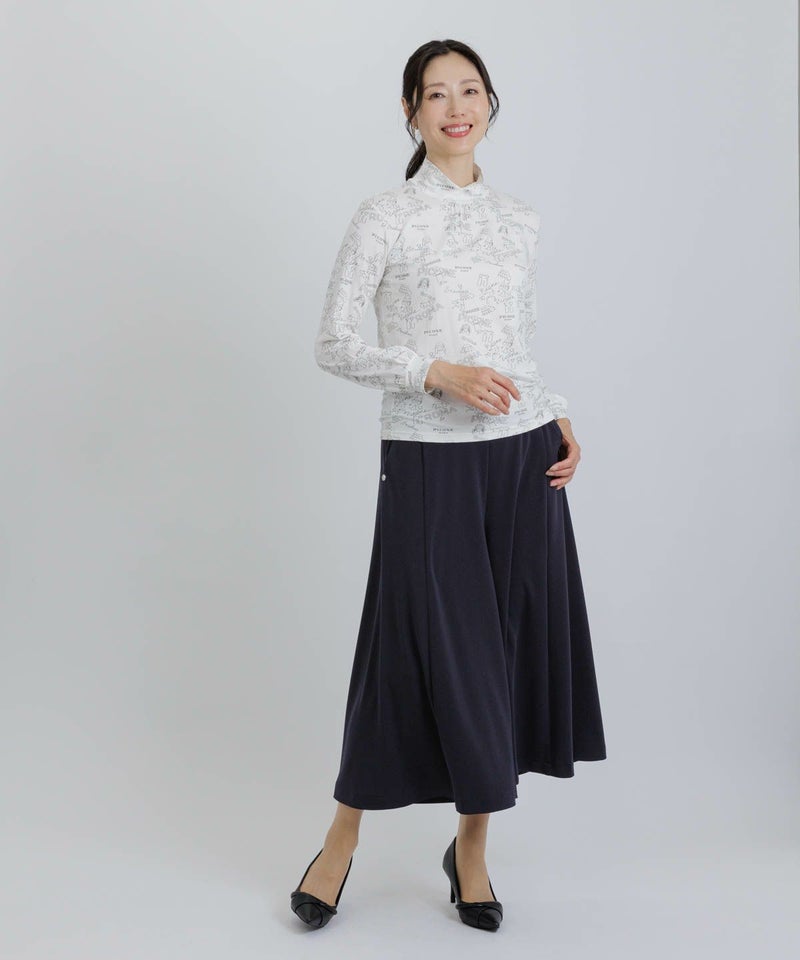 モデル着用画像（ネイビー）