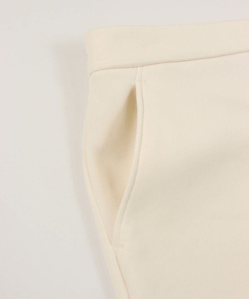 ポケット部分（ホワイト）