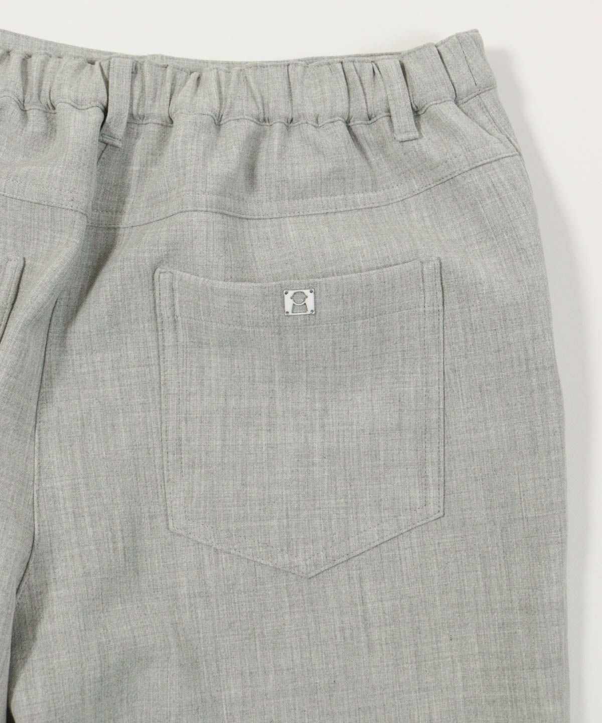 後ろポケット部分（ライトグレー）