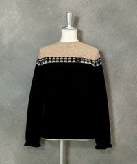 ウール100％ピコライン配色ニット（ベージュ×ブラック）