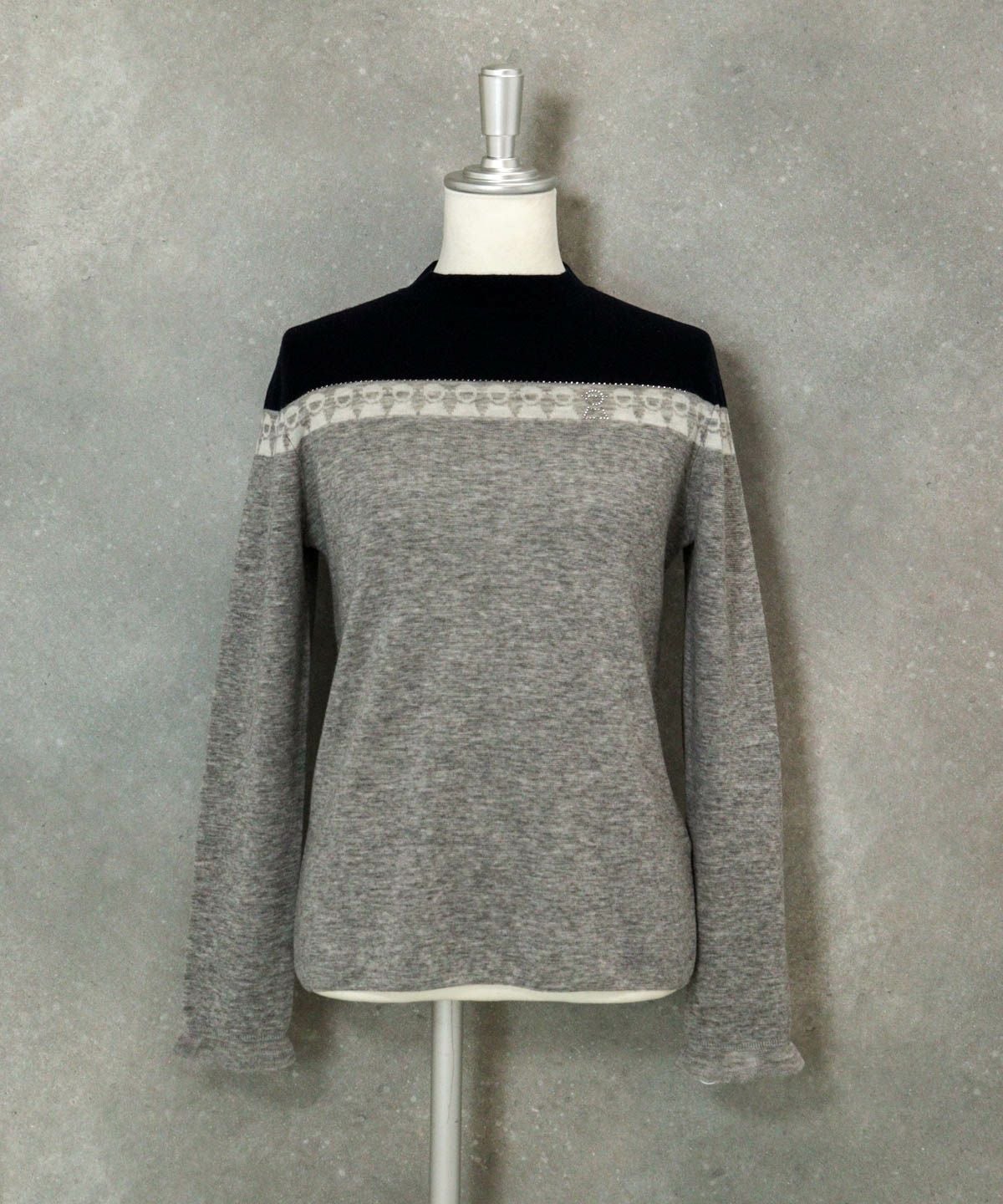 ウール100％ピコライン配色ニット（ネイビー×グレー）