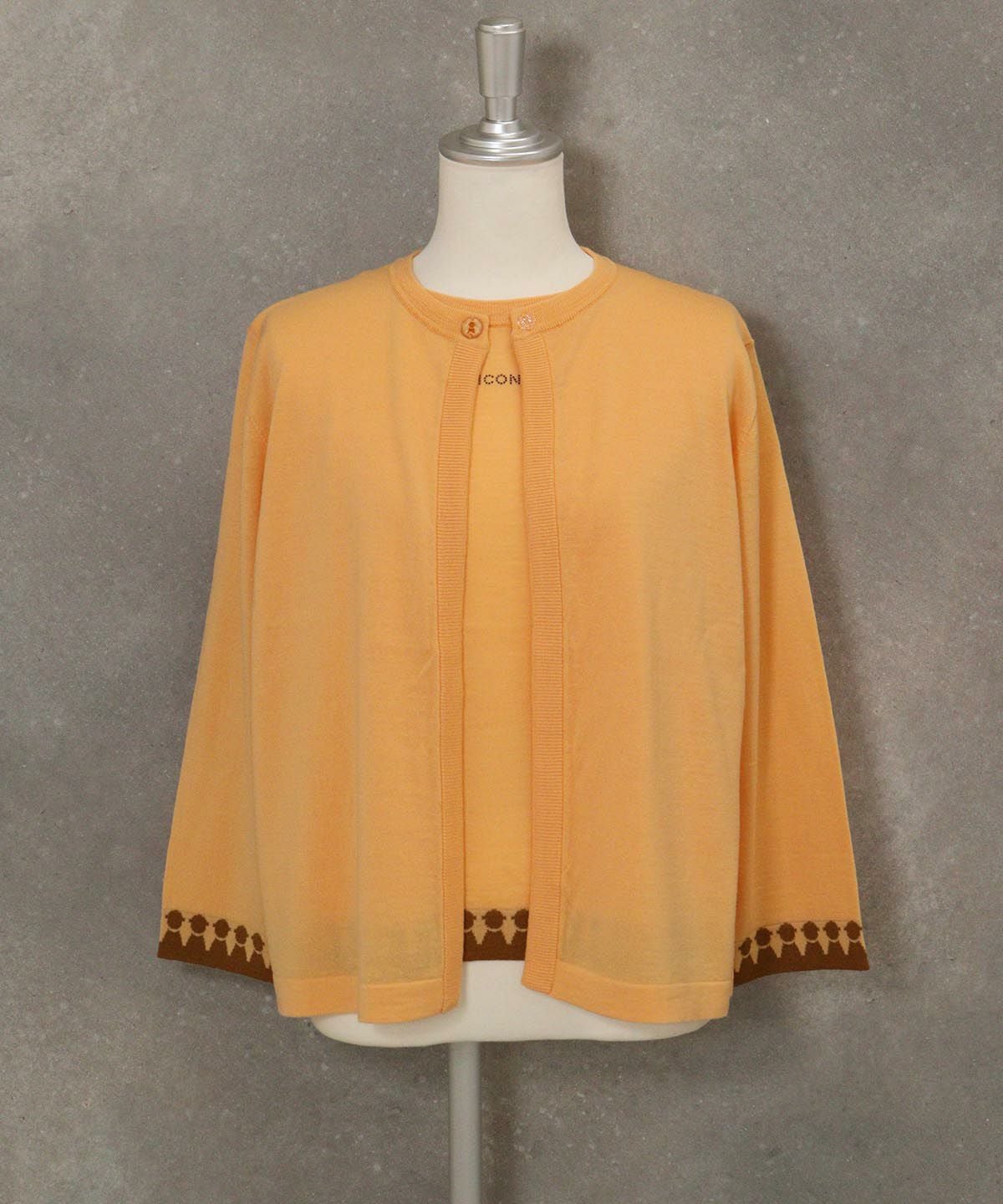 ウール100％アンサンブル風2WAYニット(ライトオレンジ)前