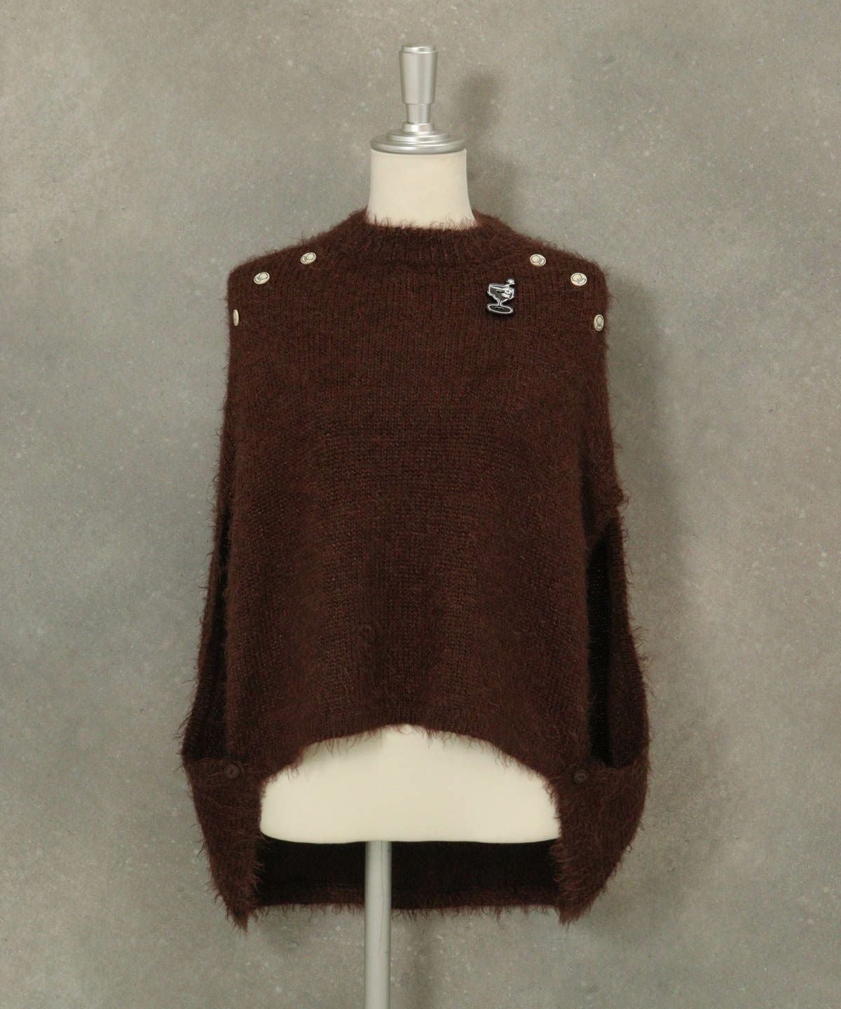 ウール混フェザーニットポンチョ（ブラウン）