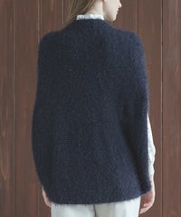 モデル着用画像（ネイビー）