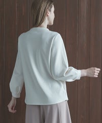 モデル着用画像（ホワイト）