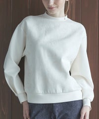 モデル着用画像（ホワイト）