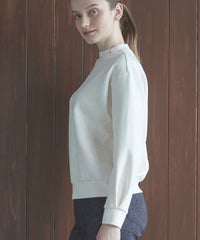 モデル着用画像（ホワイト）