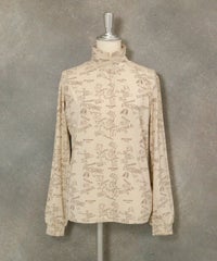 総柄ハイネックプルオーバー（ベージュ）