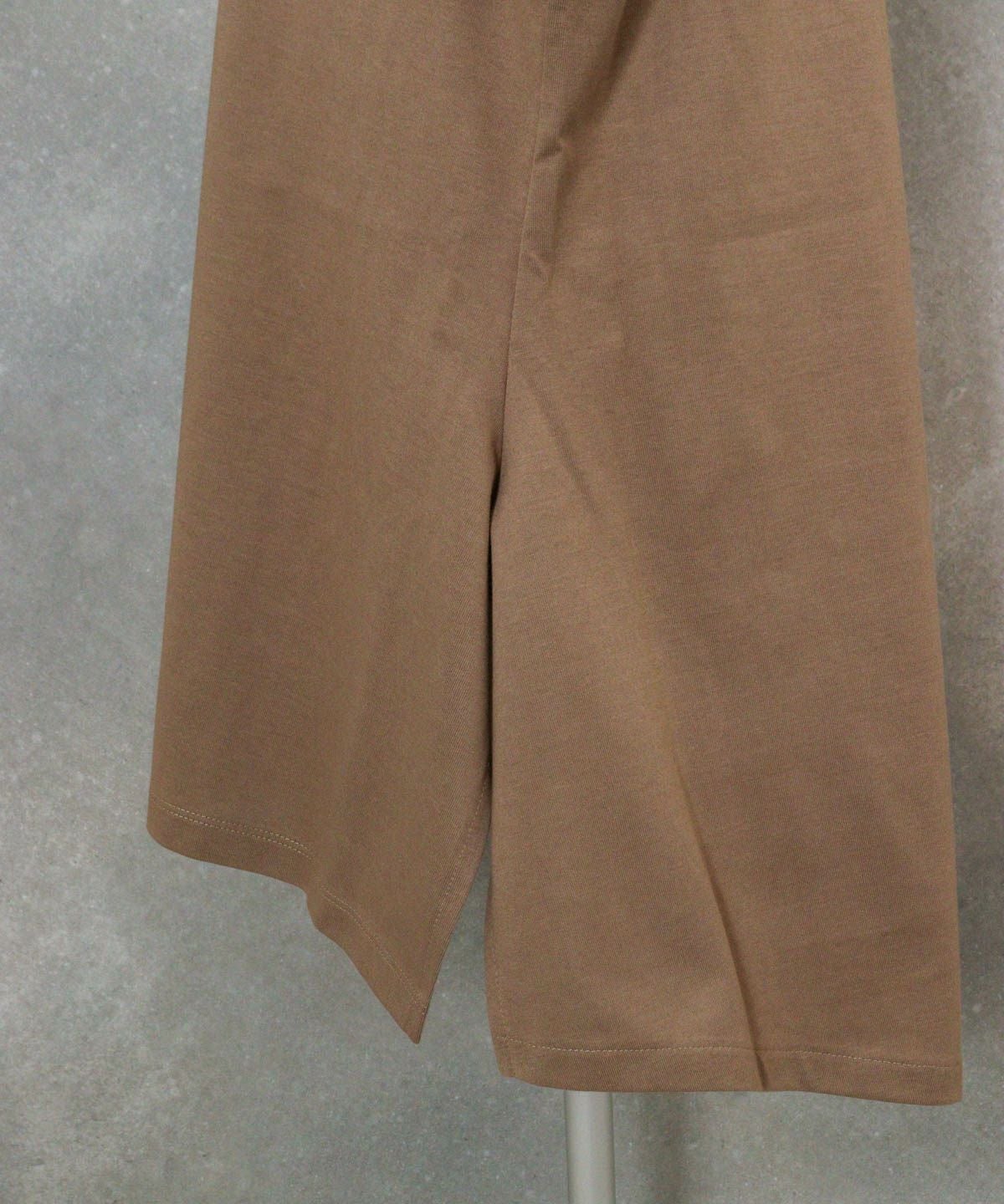 サイドスリット（ブラウン）