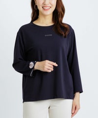 モデル着用画像（ネイビー）