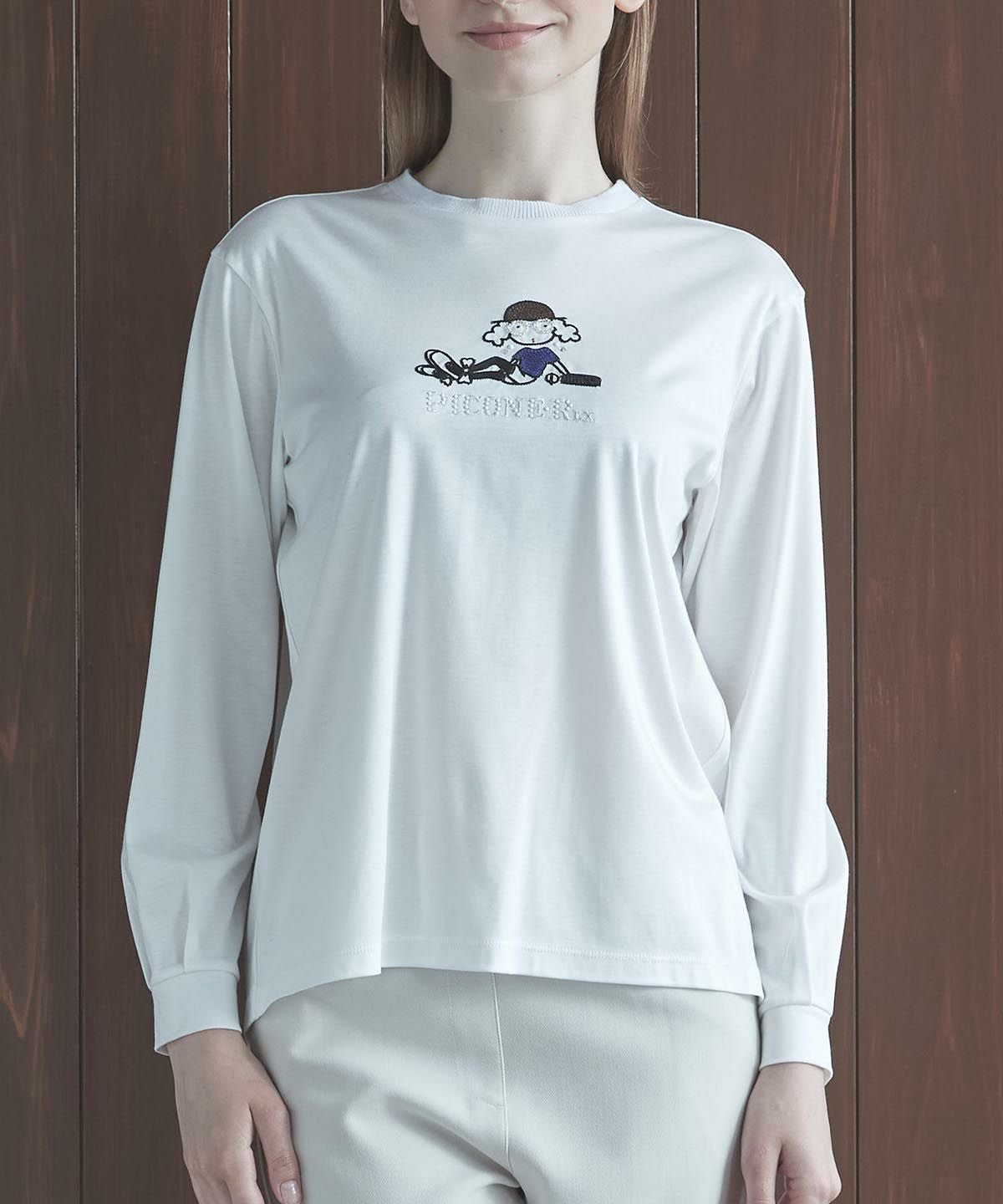 モデル着用画像(ホワイト)